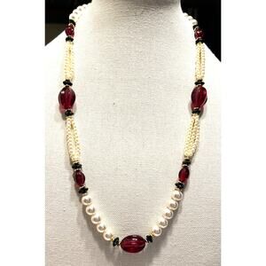 NWT Cherry Red Lucite Sculpted Bead Faux Pearl Necklace 30" Vintage Retro